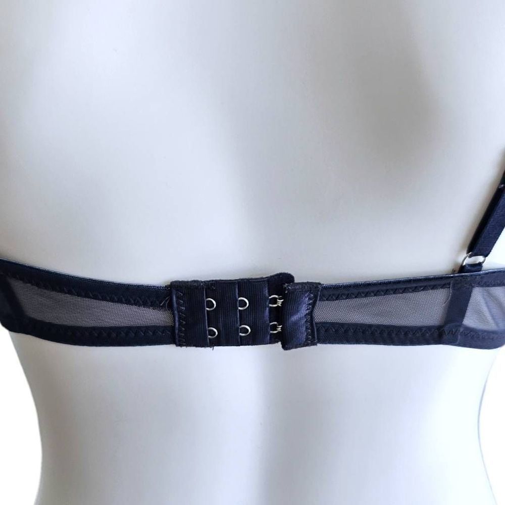 Urban Outfitters Navy Blue Lace Underwire Bra - Picture 3 of 3